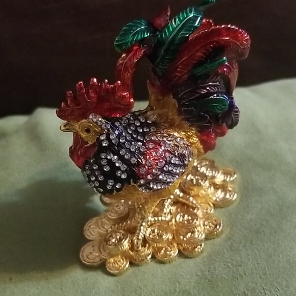 Rooster Trinket Charm Box - Picture 2 of 6